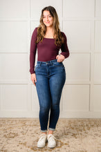 Load image into Gallery viewer, Skylar Mid Rise Thermal Vintage Skinny Jean