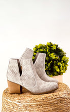 Load image into Gallery viewer, Tarim Bootie in Grey