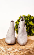 Load image into Gallery viewer, Tarim Bootie in Grey